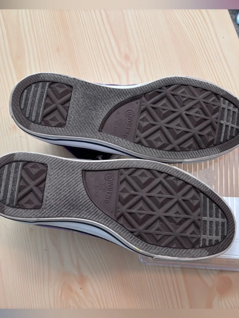 Converse Chuck Taylor All Star Purple Velvet High Top Sneakers Women’s 8.5 - Picture 6 of 8